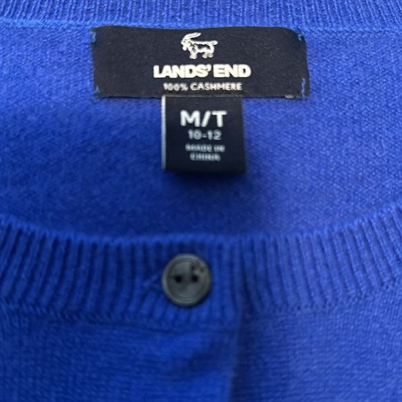 NWOT Lands’ End 100 percent cashmere sweater, cardigan, size Medium/Tall (M/T) - Picture 2 of 4
